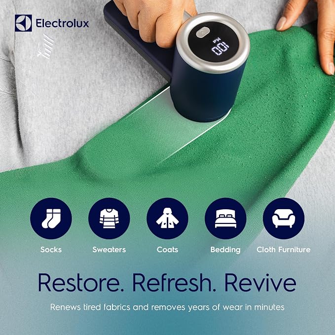 Electrolux Rechargeable Fabric Shaver & Lint Remover (Blue) | NK Trends — image 3
